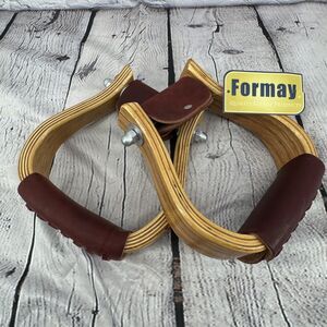 NWT Formay Bell Stirrups Oak Wood 3" Neck 2" Tread 5.25 x 5.25 172156-2-BG